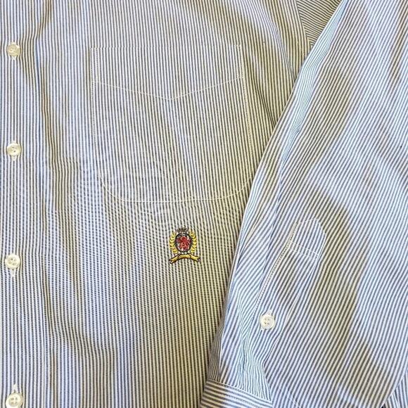 TOMMY HILFIGER BLUE PIN STRIPE SIZE LARGE - Picture 7 of 8